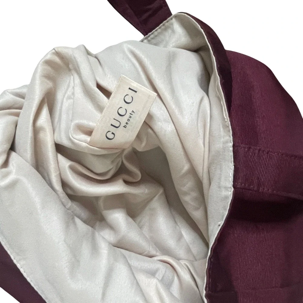 Gucci Beauty Burgundy Recycled Polyester Ribbed Tote‎ Bag Womens Red